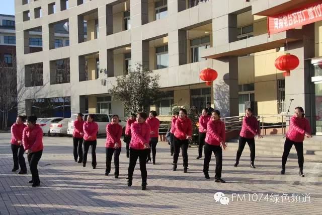 郑州人民医院生命奇迹艺术团《白金急救十分钟》舞蹈表演