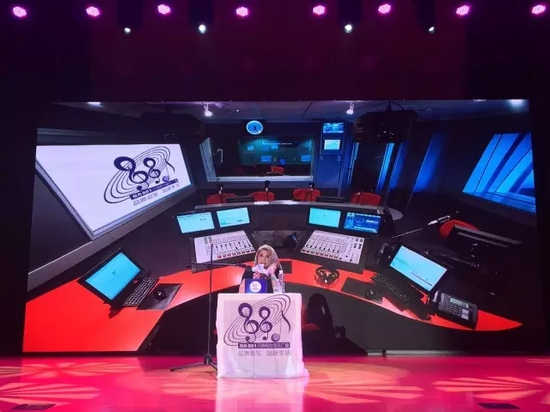 《魅力薇薇笑》节目现场直播中 《魅力薇薇笑》节目现场直播中