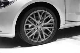观致3 Sedan