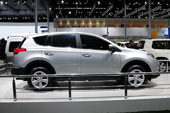 丰田全新RAV4