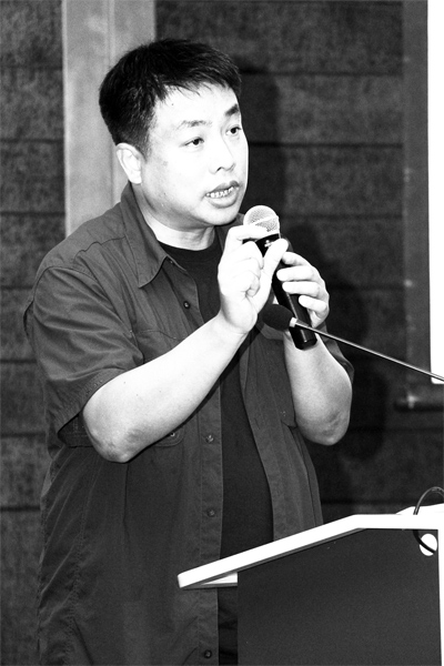 中央电视台纪录频道总监刘文