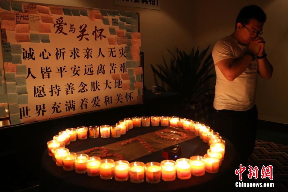 马航mh370祈祷,马航MH370祈祷 马航失联乘客家属为mh370祈福
