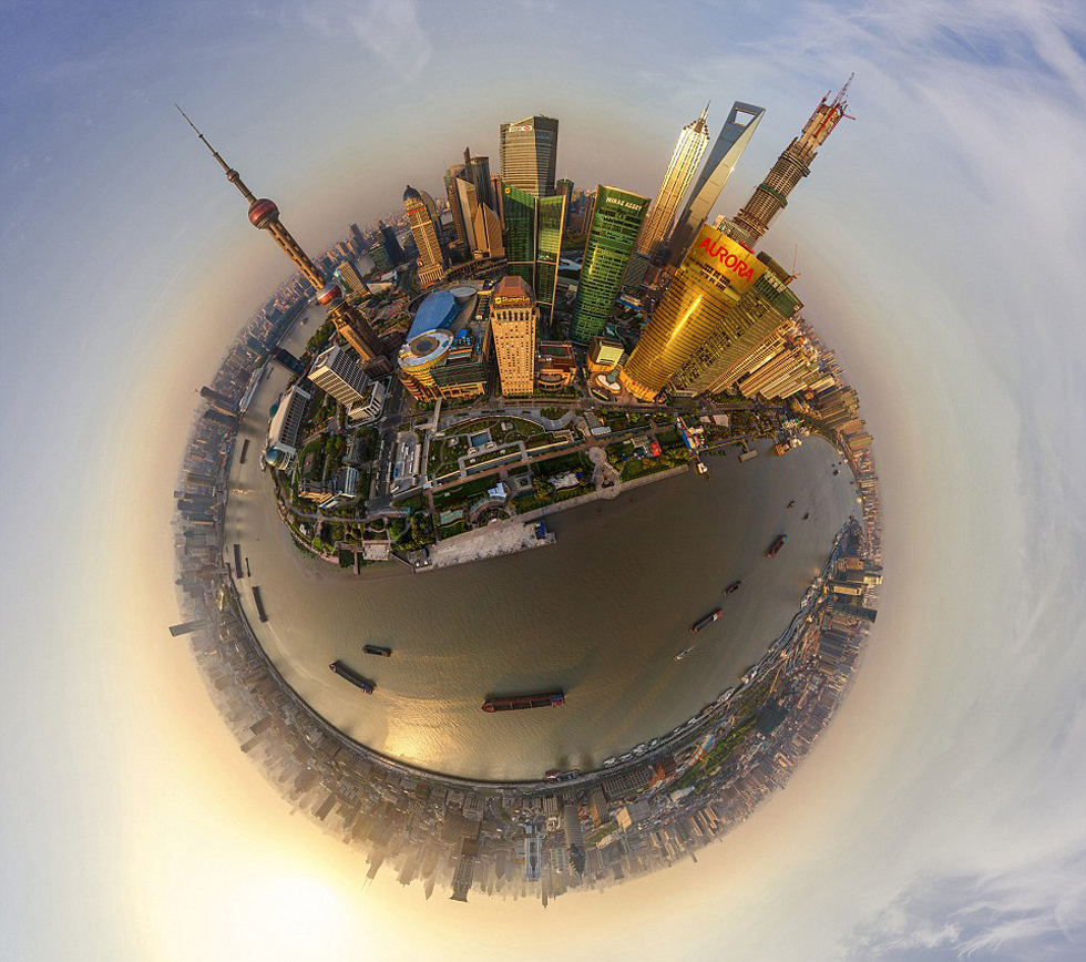 上海在这样的3D图景中看起来非常魔幻。（网页截图）