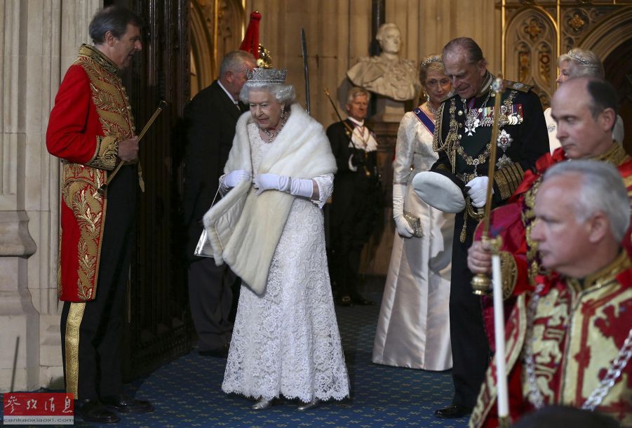英国国会举行开幕大典 女王出席并致辞