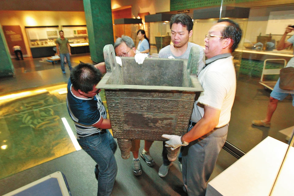 河南博物院6年来最大规模文物迁移 “国宝”先挪窝