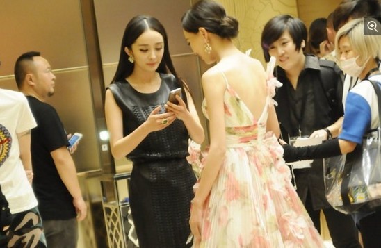 唐嫣更自爆好姐妹杨幂也很为自己的终身大事操