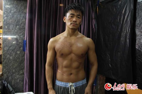 王宝强健身