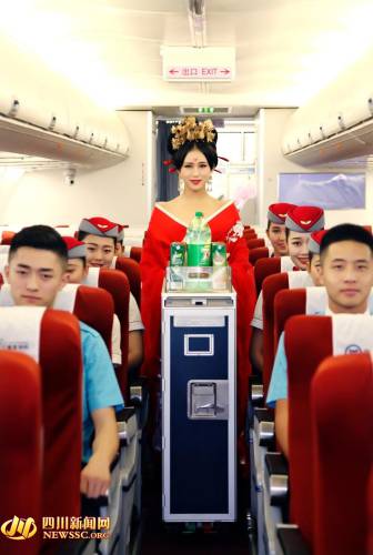 空少反串性感