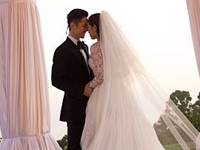 吴建豪晒浪漫婚照