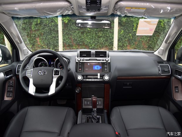 一汽丰田 普拉多 2016款 3.5L 自动TX-L NAVI 一汽丰田 普拉多 2016款 3.5L 自动TX-L NAVI