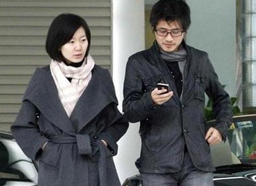 韩寒与妻子金丽华 韩寒与妻子金丽华
