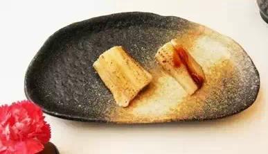 就一点儿紫菜跟生鱼片 日料没吃什么为啥还那么贵？