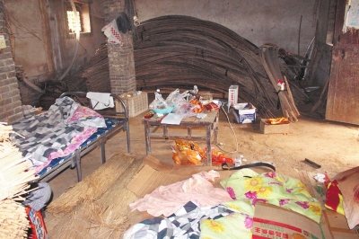 在此废弃房屋内,周某曾被嫌犯控制(洛阳市公安局伊滨分局供图)