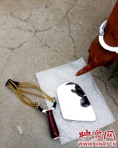 今年以来，一团伙在河南及山东境内高速公路上频繁碰瓷，造成车辆剐蹭假象，先后讹诈钱财数十万元