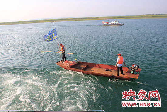 2014年7月30日，淅川水上清漂队。