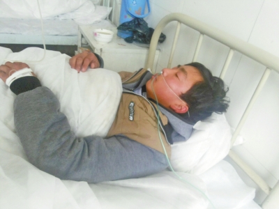 内乡县初中生遭班主任暴打致昏迷 班上半数男生挨过揍