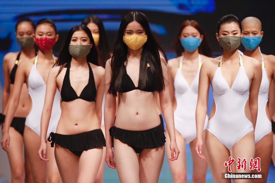新面孔中国模特大赛总决赛 选手戴口罩呼唤环保