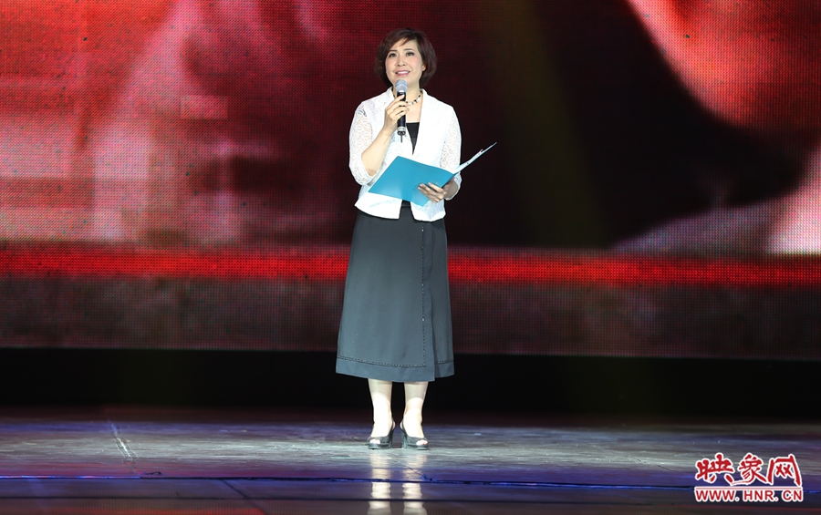 用心、用情感的朗诵，是对焦裕禄深深的怀念。