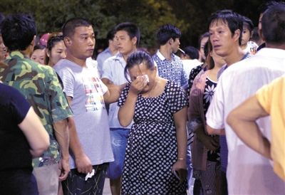 昆山爆炸已致69人遇难 员工不知粉尘会炸