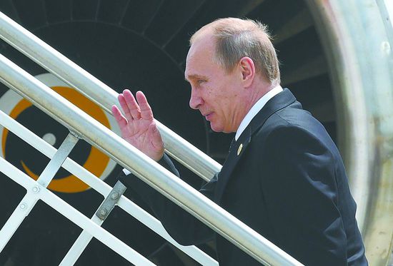 　11月16日，在澳大利亚参加G20峰会的俄总统普京在召开完记者会后乘专机提前回国。