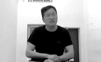 北京锋锐律师事务所主任周世锋接受审讯。