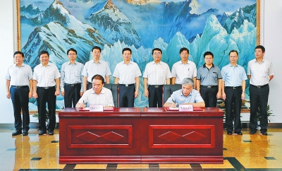 河南省与中科院签署科技合作协议 谢伏瞻白春礼出席