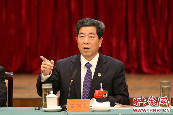 陈润儿参加省第十次党代会省直一团代表团审议