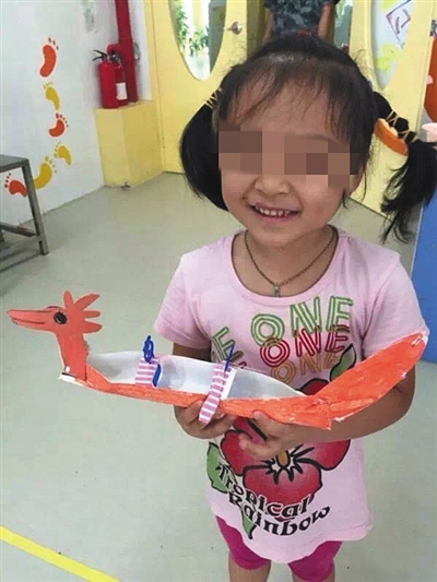 深圳5岁女孩罗一笑患上白血病，在深圳市儿童医院救治。网络截图