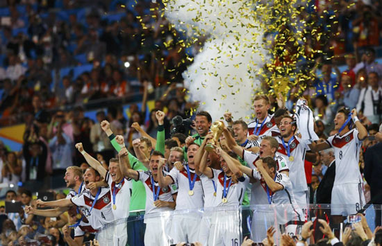 德国加时绝杀胜阿根廷夺冠