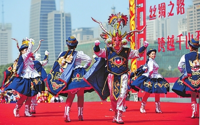 2014河洛文化旅游节开幕 8国文艺表演团展风采