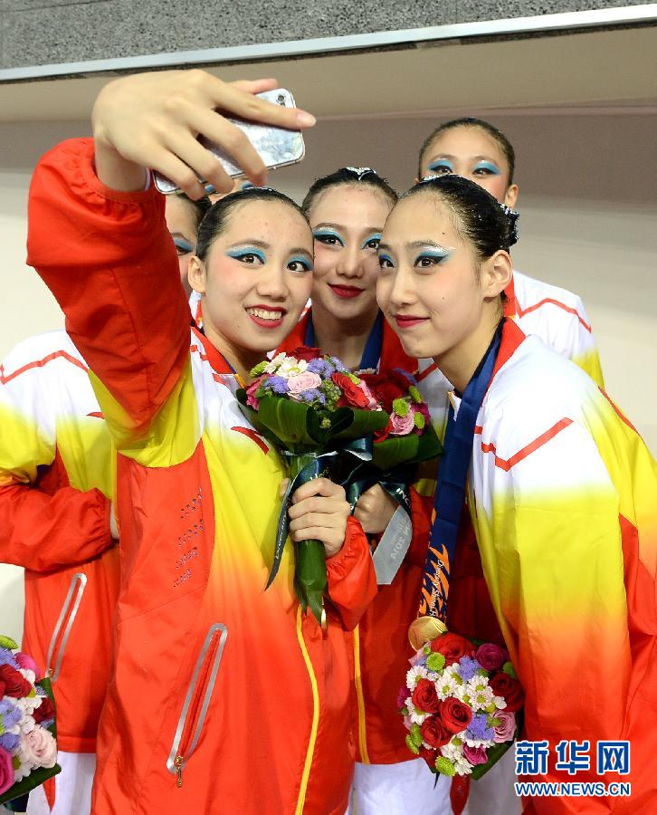 中国花游队夺魁 中国花游队夺魁