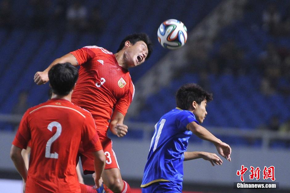 2014足球友谊赛 国足3-0胜泰国了结“1-5”恩怨