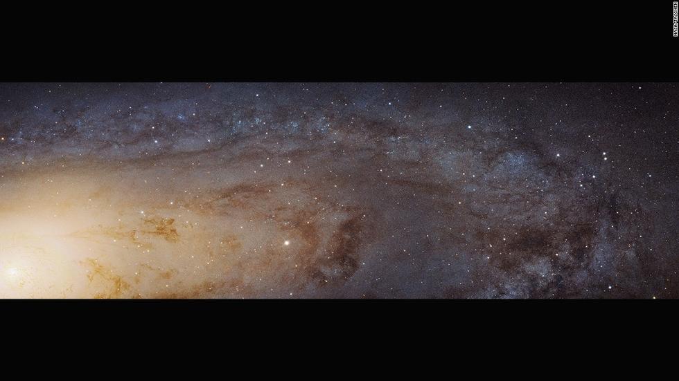 离银河系较近的仙女座星系可以在晴朗的黑夜被肉眼观测到。