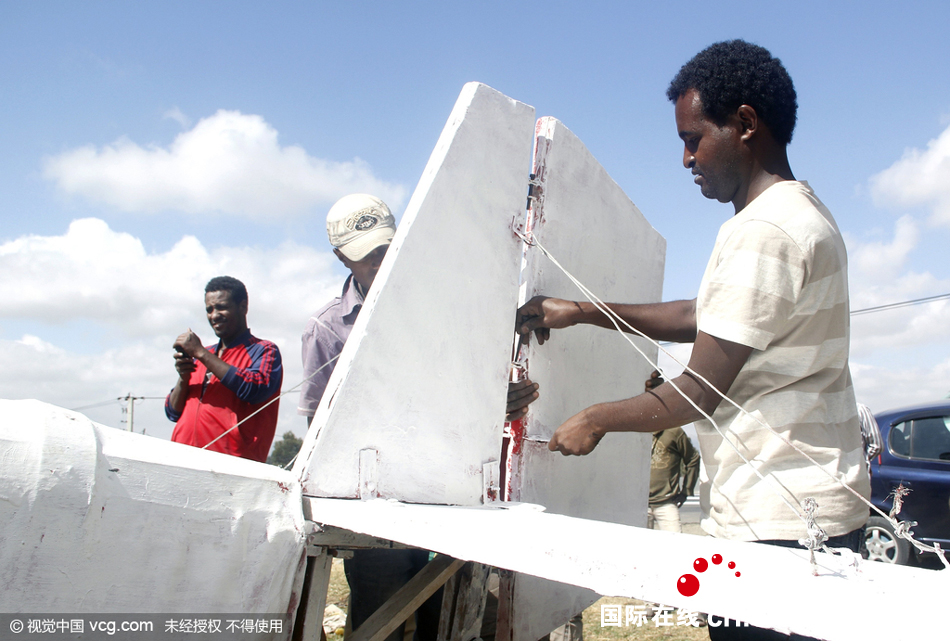 埃塞俄比亚男子570天手工建造飞机