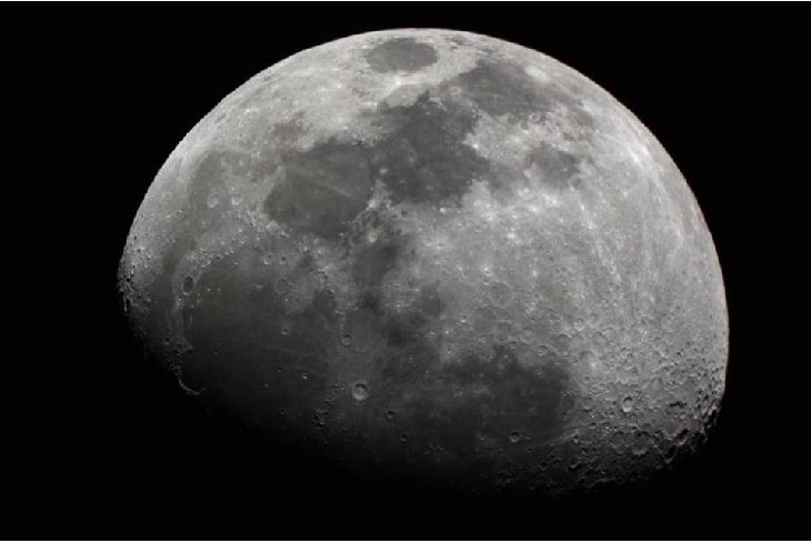 68年来最大！今晚夜空上演超级月亮