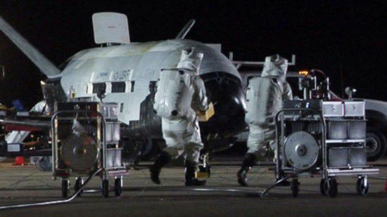 美神秘飞机返回地球 或用于侦查中国 美神秘飞机返回地球 或用于侦查中国