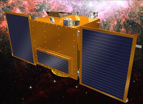 资料图片：韩国首枚搭载太空观测用红外线摄像头的卫星——“科学技术卫星3号”（韩联社）