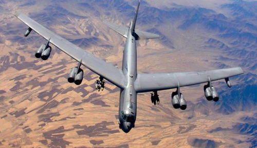 图为美军B-52远程战略轰炸机。 （图片来源：互联网）