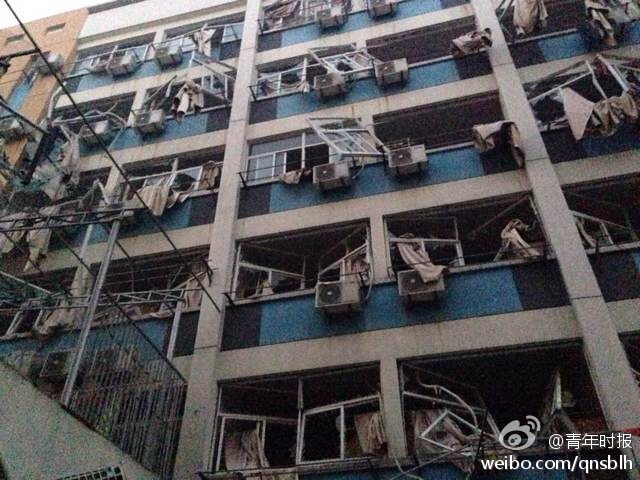 杭州一学校公寓楼爆炸 40余间宿舍受损13人受伤