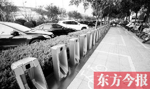 在郑州市郑东新区已经安装到位的公共自行车位