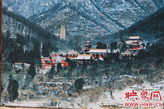 中秋赏月来中岳,中不中,中!