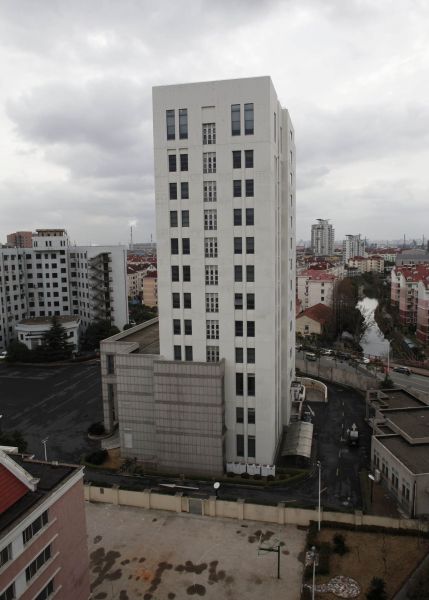 资料图：美国媒体曝光的“中国黑客部队”大楼。