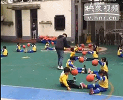 幼儿集体篮球舞爆红网络