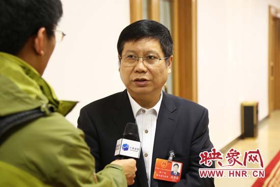 河南省人大代表、昊华骏化集团股份有限公司董事长汤广斌接受大象融媒映象网记者专访