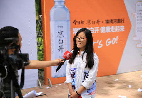 今麦郎饮品有限公司漯河大区经销商 韩丽敏 今麦郎饮品有限公司漯河大区经销商 韩丽敏