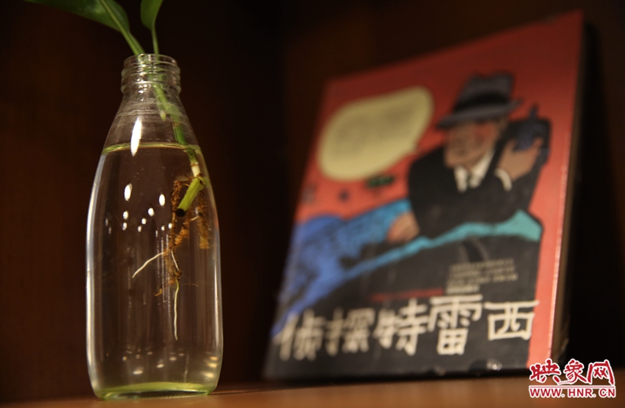 书店内的装饰。