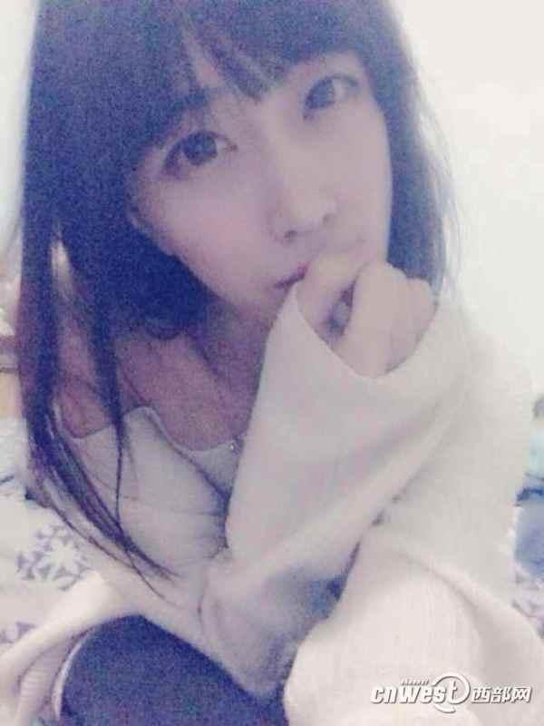 西安男大学生爱男扮女妆 美艳迷倒宅男