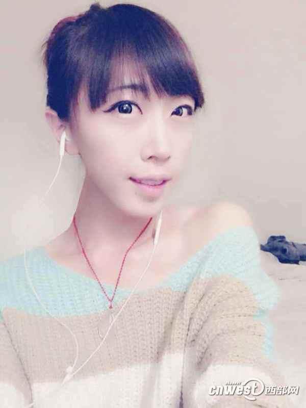 西安男大学生爱男扮女妆 美艳迷倒宅男