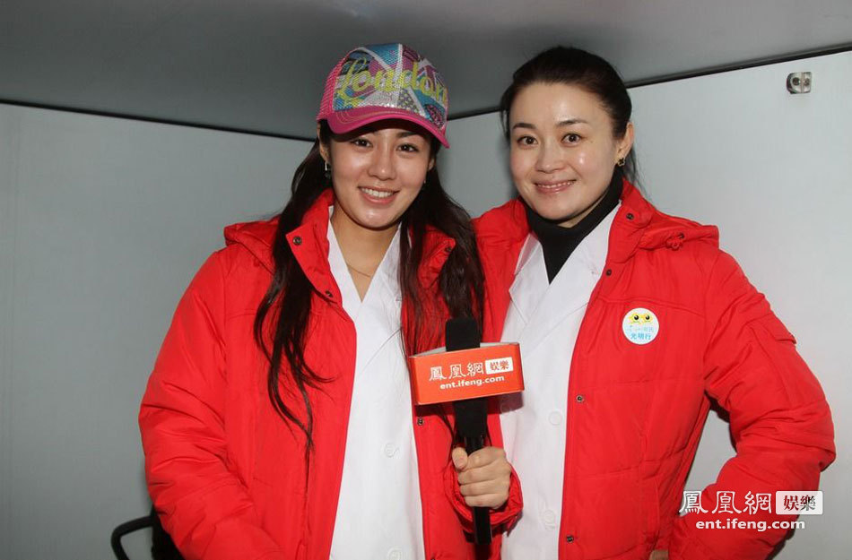 赵本山春晚后首次公开露面称要将慈善进行到底