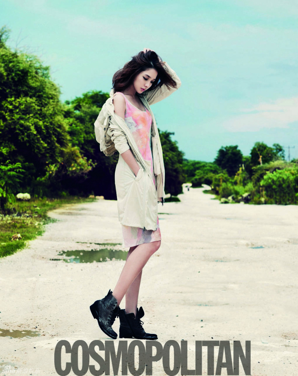 韩星李敏贞游牧写真自由风时尚混搭